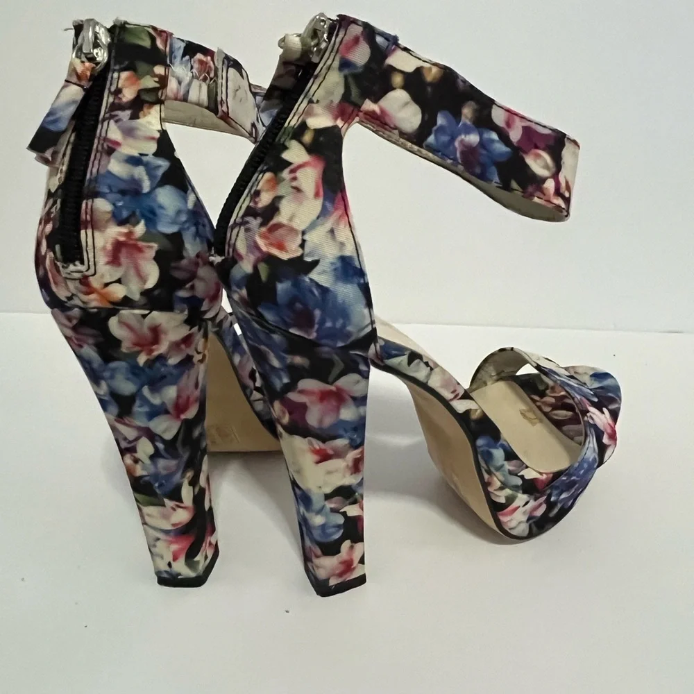 ALDO Floral Print Ankle-Strap Platform Heels - Blue, Pink, White - Picture 6 of 8